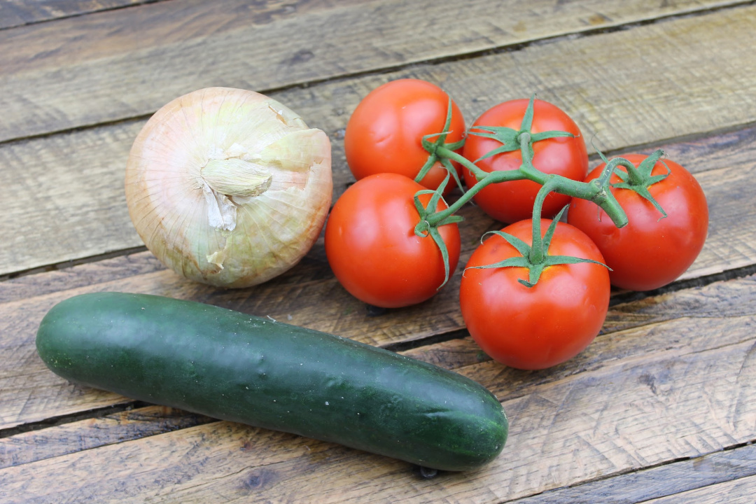 Tomato, Cucumber, and Onion Salad