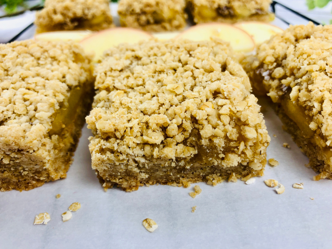 apple oatmeal bars