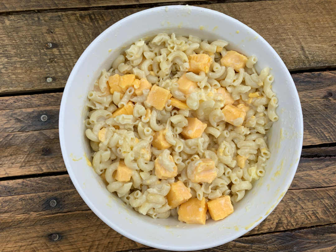 mac and cheese with velveeta