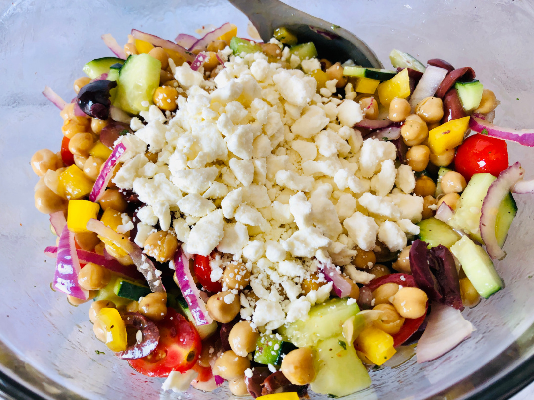 Mediterranean Chickpea Salad