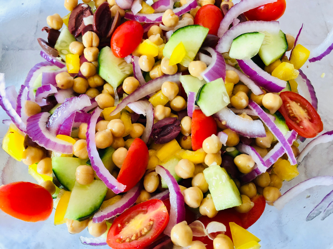 Mediterranean Chickpea Salad