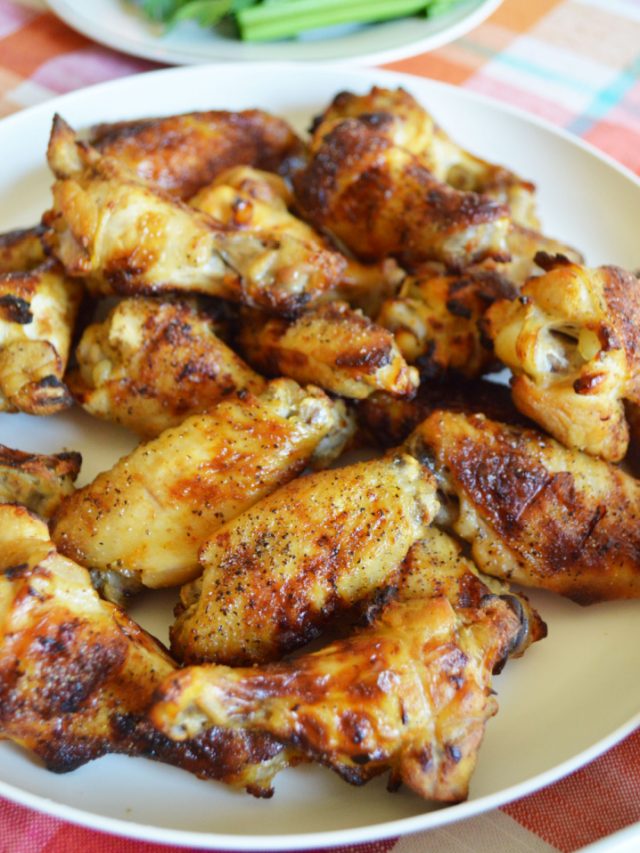 Oven Baked Chicken Wings Story - Roscoe's Recipes