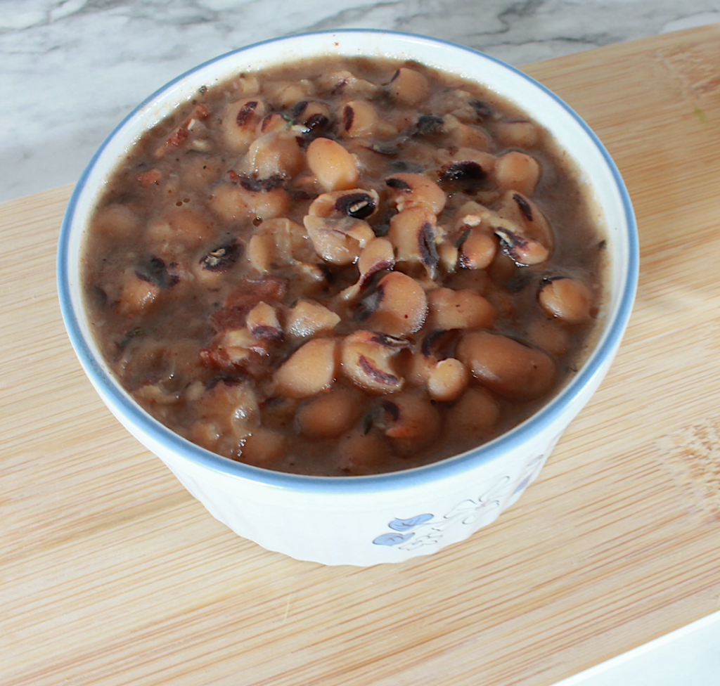 Instant Pot Southern Black Eyed Peas