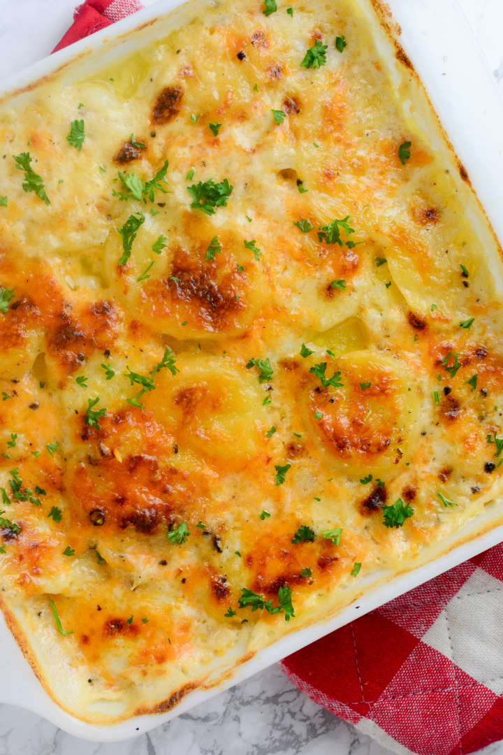 Oven Baked Scalloped Potatoes