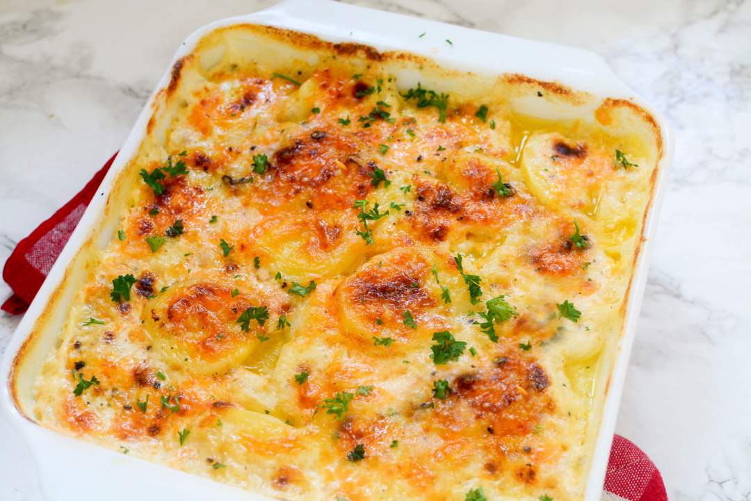 Oven Baked Scalloped Potatoes