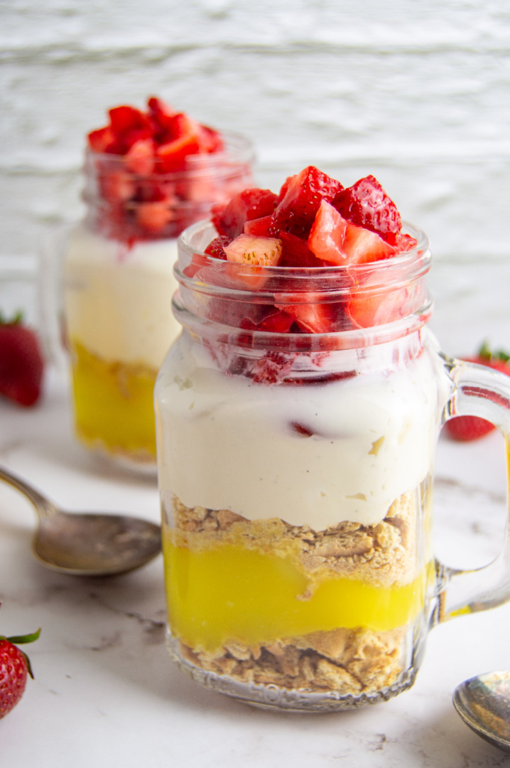 Strawberry Lemon Parfait (Dessert in a Jar!)