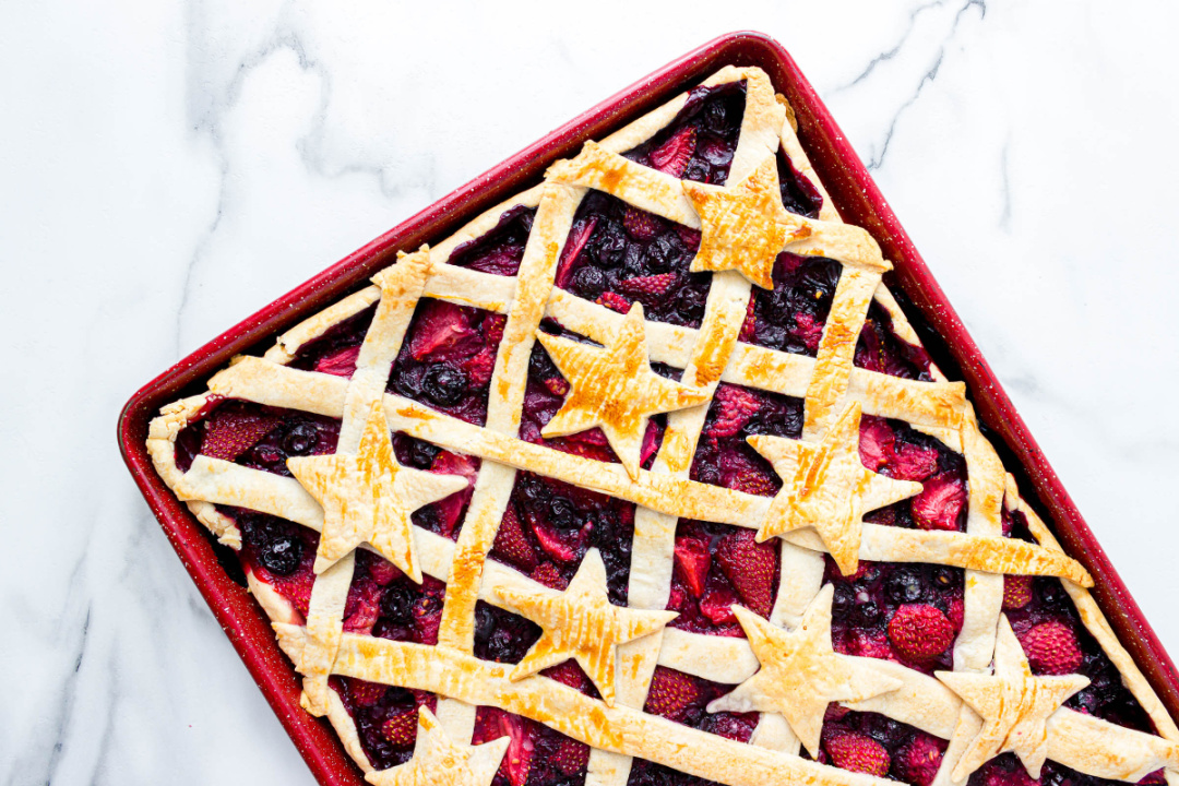 berry slab pie