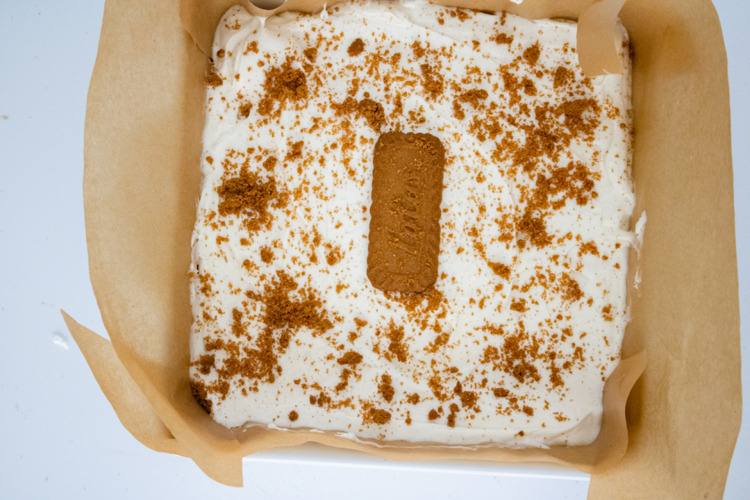 biscoff cheesecake bars