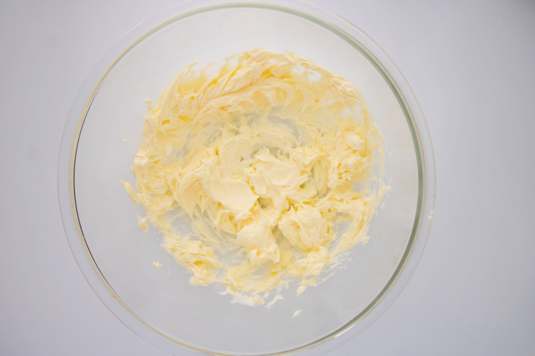 Vanilla Buttercream Frosting