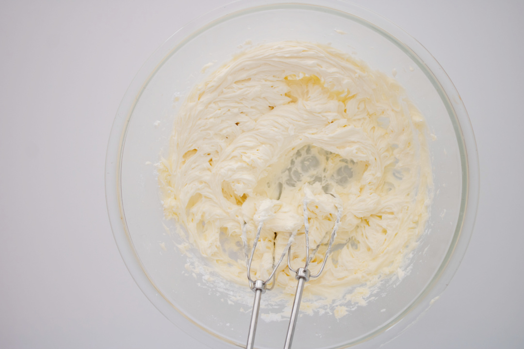 Vanilla Buttercream Frosting